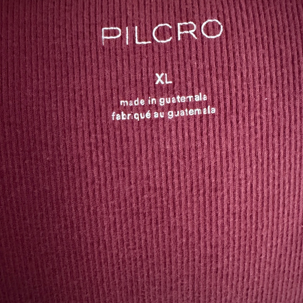 Pilcro Short Sleeve Scoop Neck Tee in Wine - Picture 3 of 3